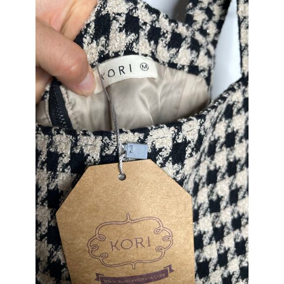 NEW Boutique Brand KORI Houndstooth Mini Dress Size Medium Sleeveless - Picture 6 of 9